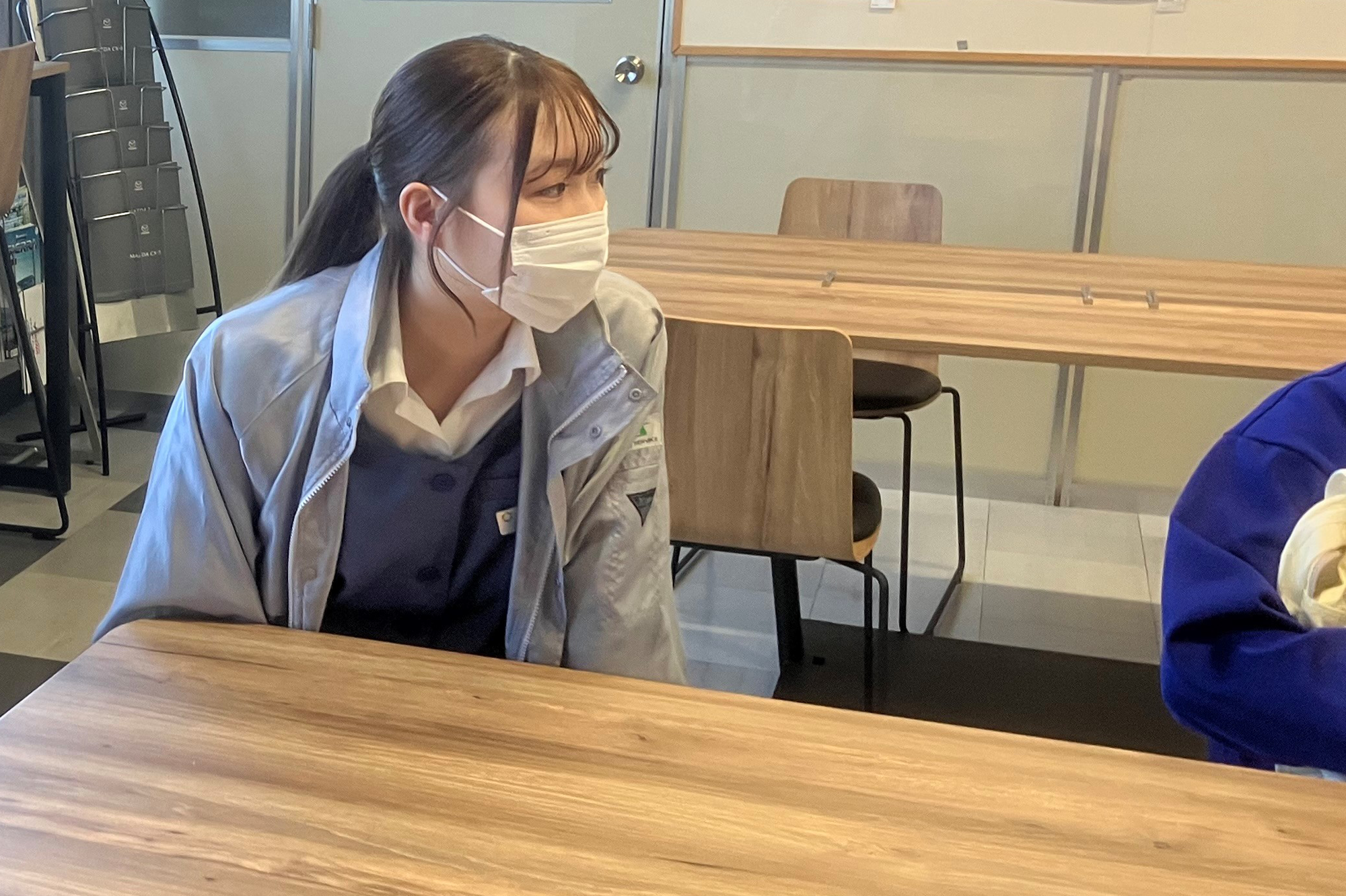 地元中学校の職場訪問学習を実施
